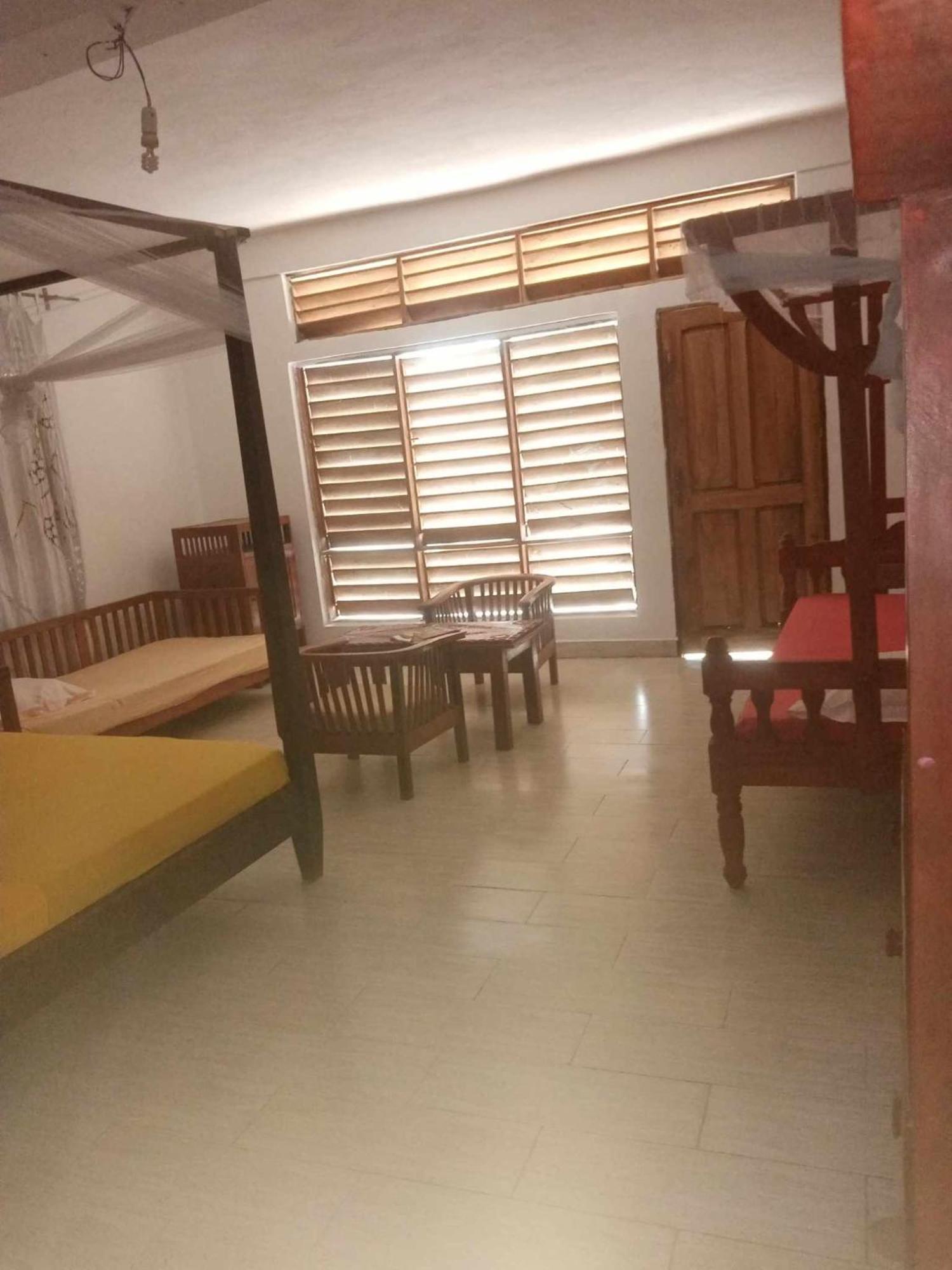 Villa Mena นูซีเบ ภายนอก รูปภาพ