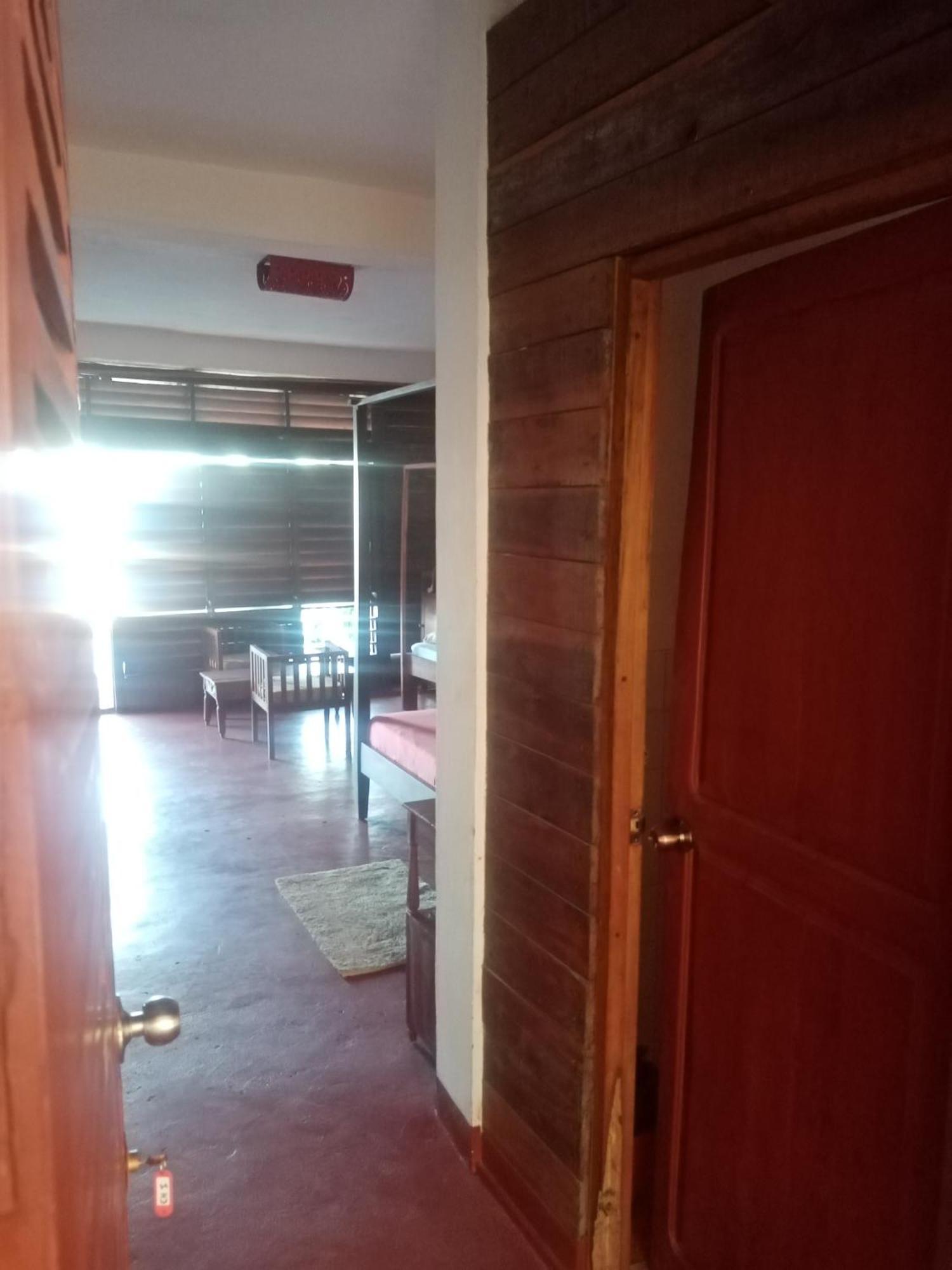 Villa Mena นูซีเบ ภายนอก รูปภาพ
