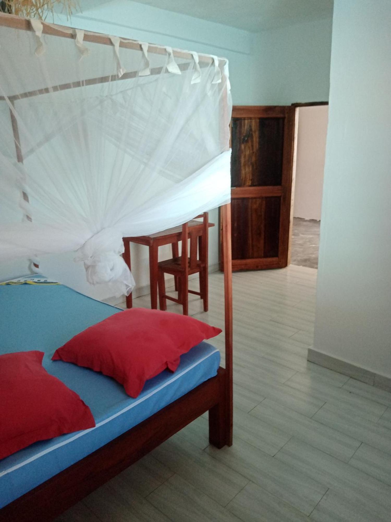 Villa Mena นูซีเบ ภายนอก รูปภาพ