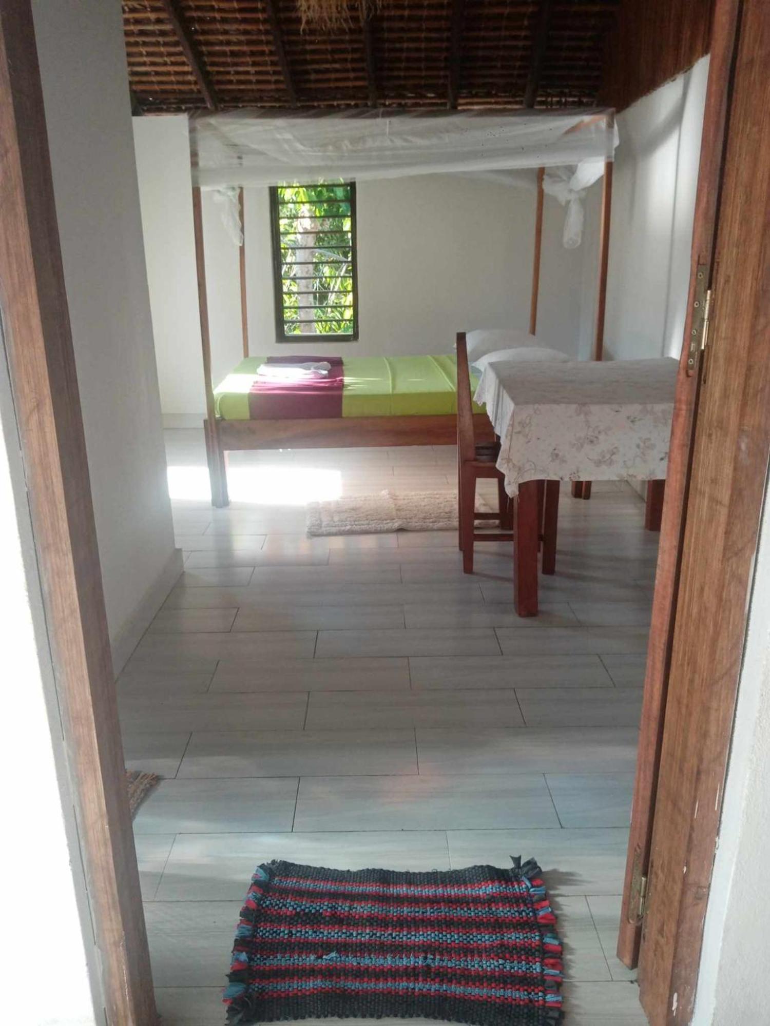 Villa Mena นูซีเบ ภายนอก รูปภาพ