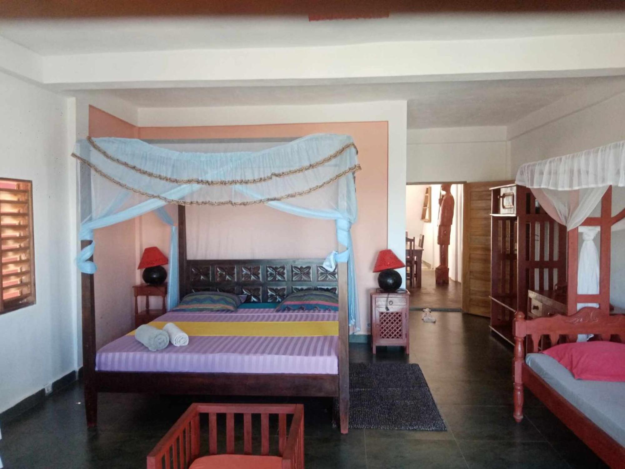 Villa Mena นูซีเบ ภายนอก รูปภาพ